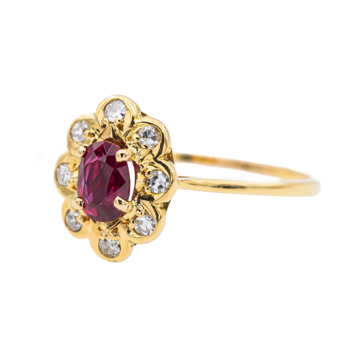 Bague Pompadour en or jaune, diamant et rubis - Castafiore