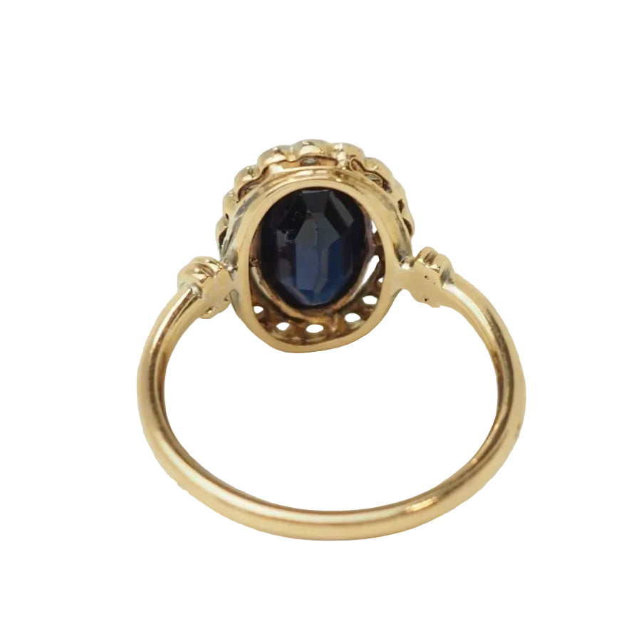 Bague Pompadour en or jaune et diamants - Castafiore