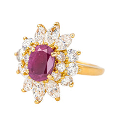 Bague Pompadour en or jaune, rubis et diamants - Castafiore