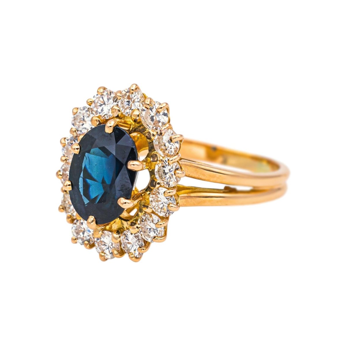 Bague Pompadour en or jaune, saphir et diamants - Castafiore