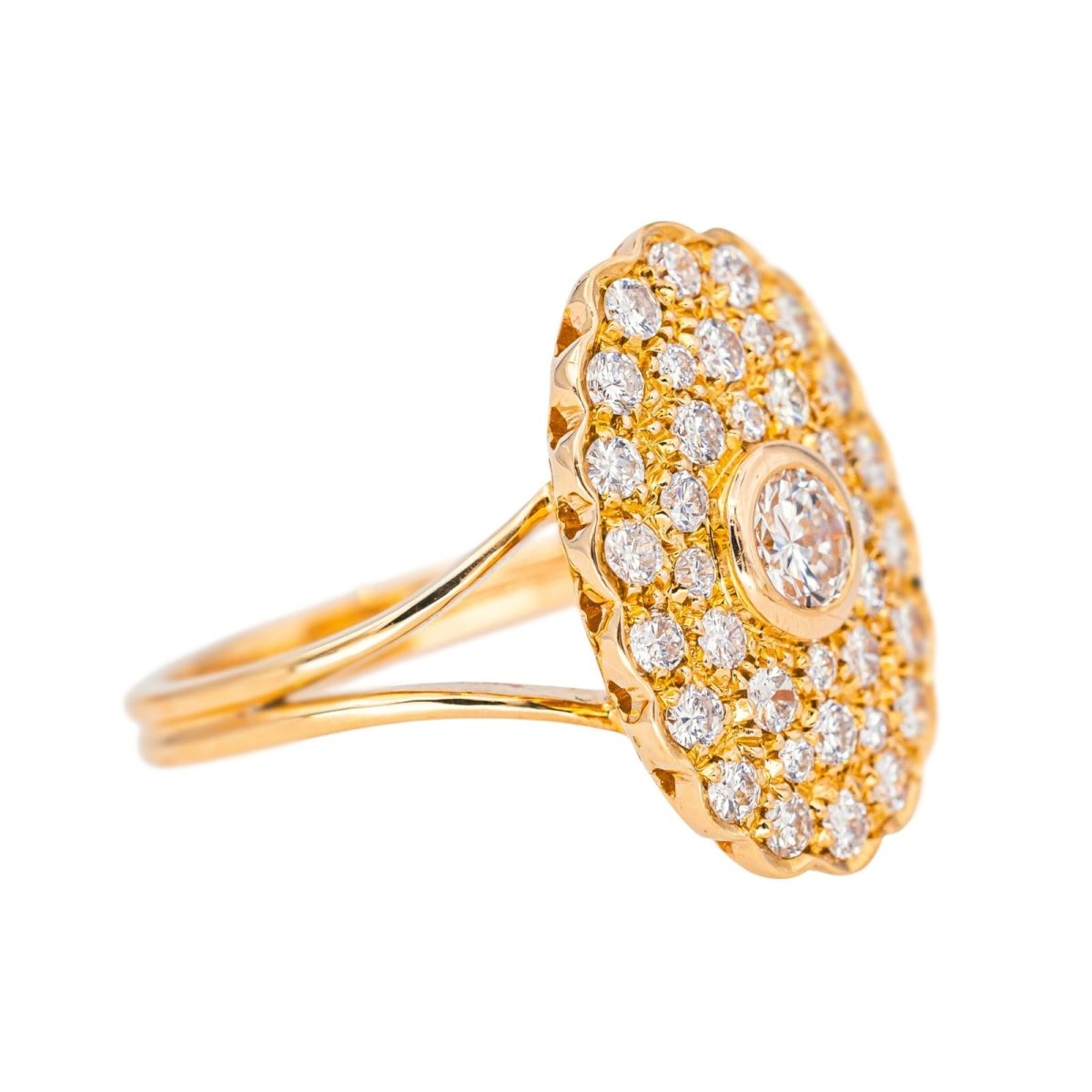 Bague Pompadour en or rose et diamants - Castafiore