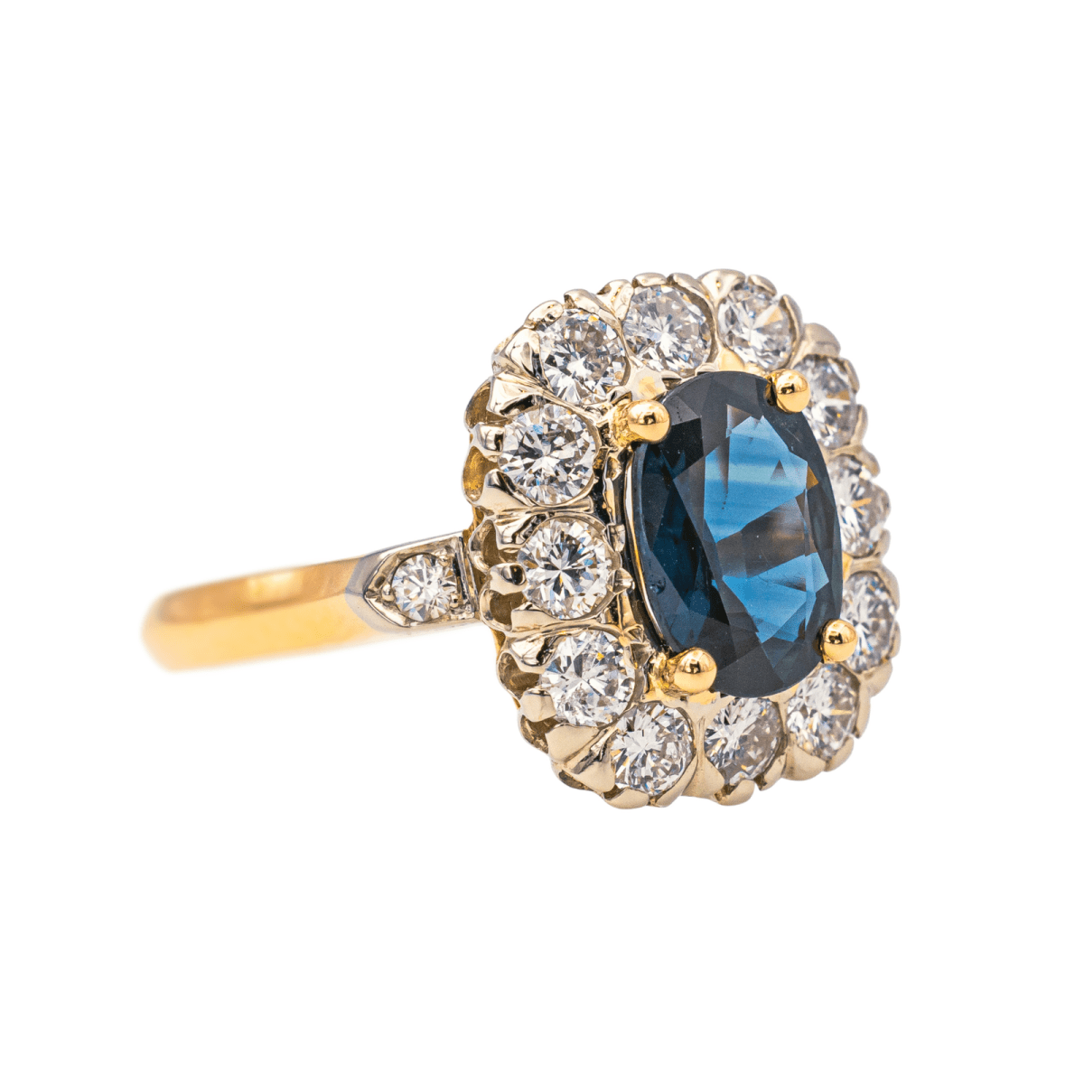 Bague Pompadour en or rose, or blanc, saphir et diamants - Castafiore