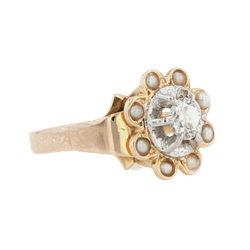 Bague Pompadour en or rose, perles et diamant - Castafiore