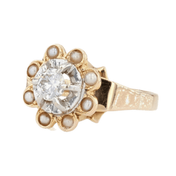 Bague Pompadour en or rose, perles et diamant - Castafiore