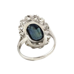 Bague Pompadour en platine, saphir et diamants - Castafiore