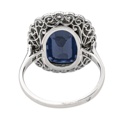 Bague Pompadour en platine, saphir et diamants - Castafiore