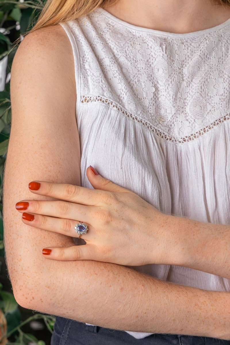 Bague Pompadour Or blanc Saphir - Castafiore