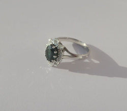 Bague Pompadour Saphir vert Diamants Or blanc - Castafiore