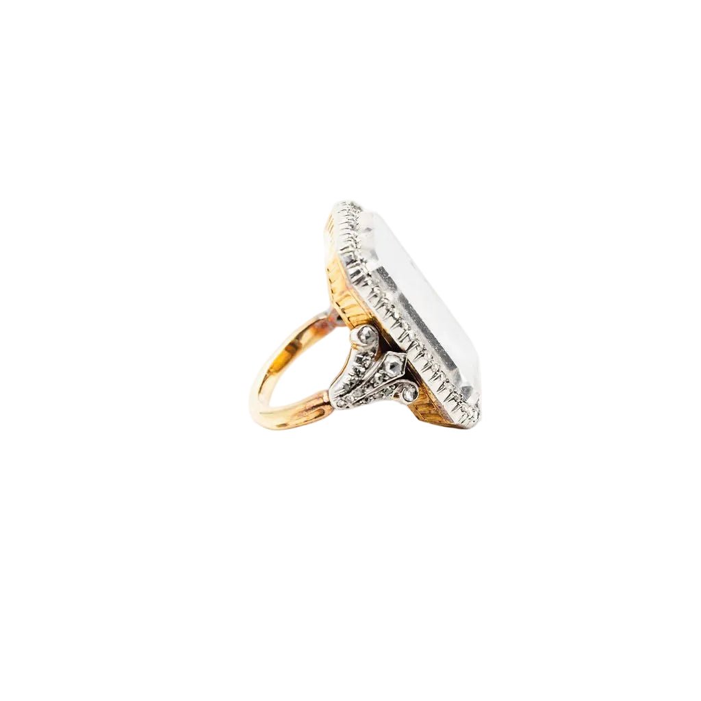 Bague portrait miniature en or jaune et argent avec diamants - Castafiore