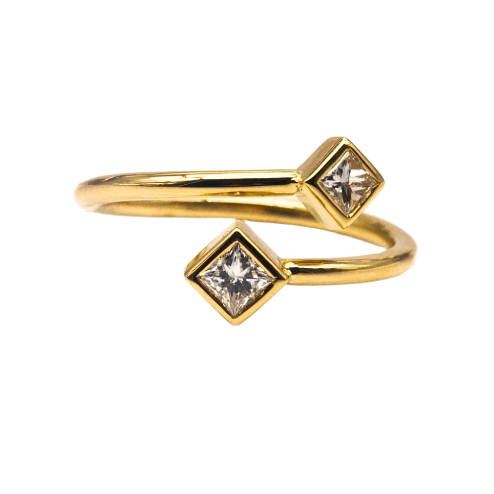 Bague PRINCESS en or jaune et diamants - Castafiore