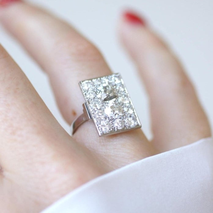 Bague Rectangulaire Art Déco Diamants 3,50 Cts - Castafiore
