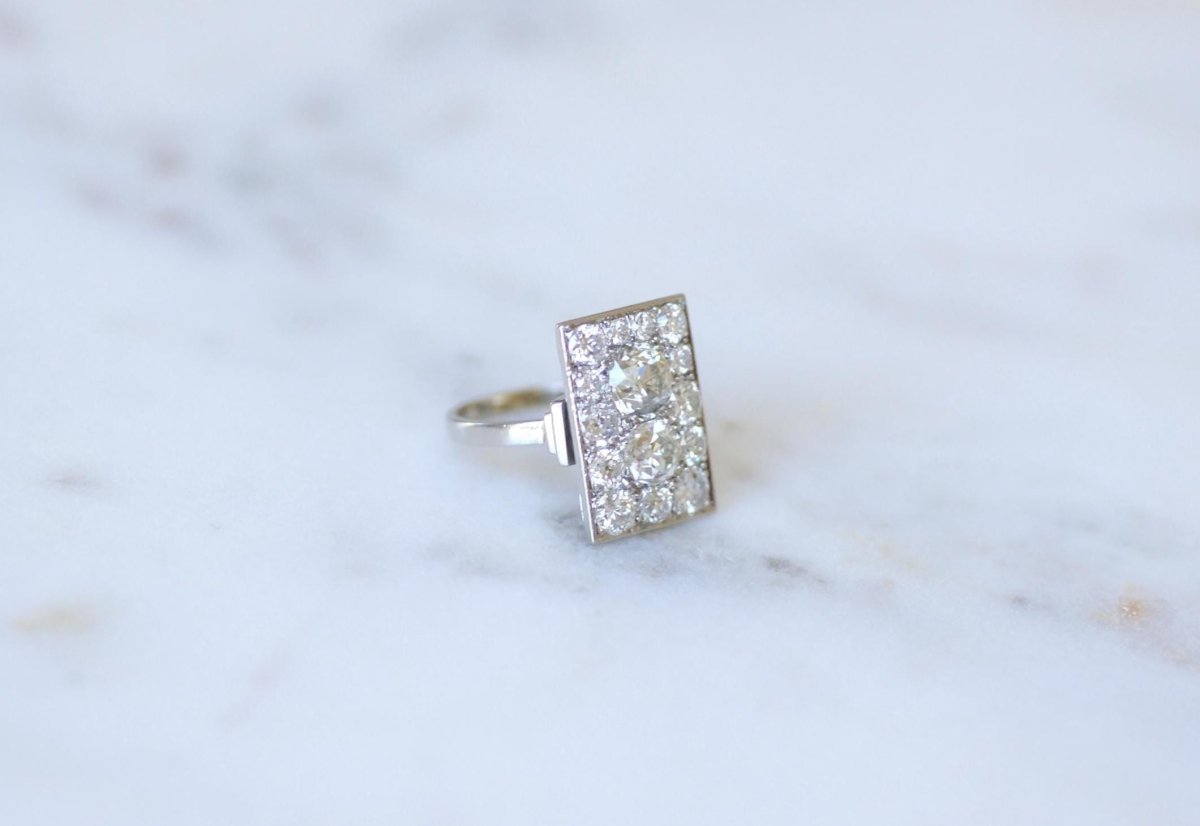 Bague Rectangulaire Art Déco Diamants 3,50 Cts - Castafiore