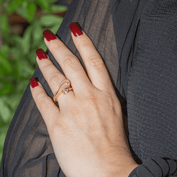 Bague REPOSSI "Serti inversé" en or rose et diamant - Castafiore