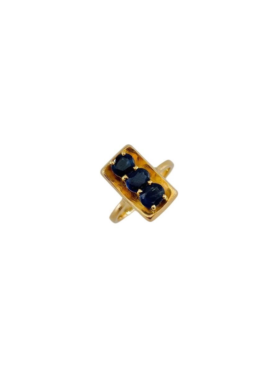 Bague Rétro en or rose et saphirs - Castafiore
