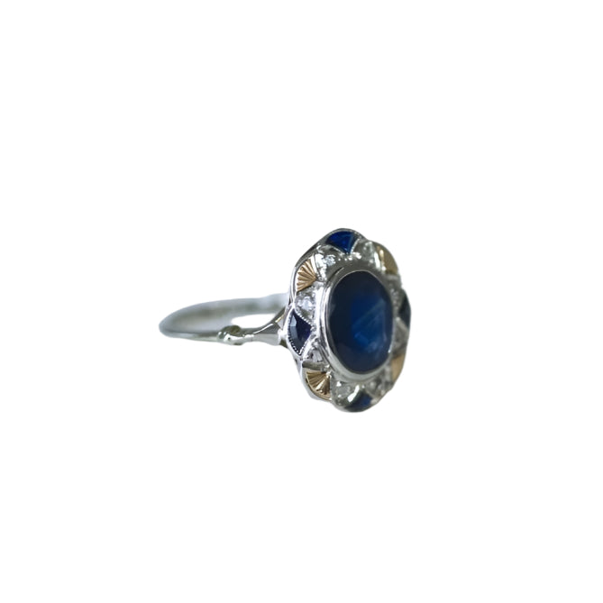 Bague Rosace Art Déco Saphir et Diamants - Castafiore