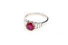 Bague rubis et diamants baguettes en or blanc 18k - Castafiore