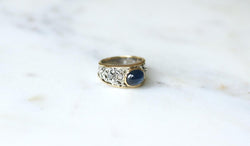 Bague Saphir Cabochon et Diamants sur Or jaune et Argent - Castafiore