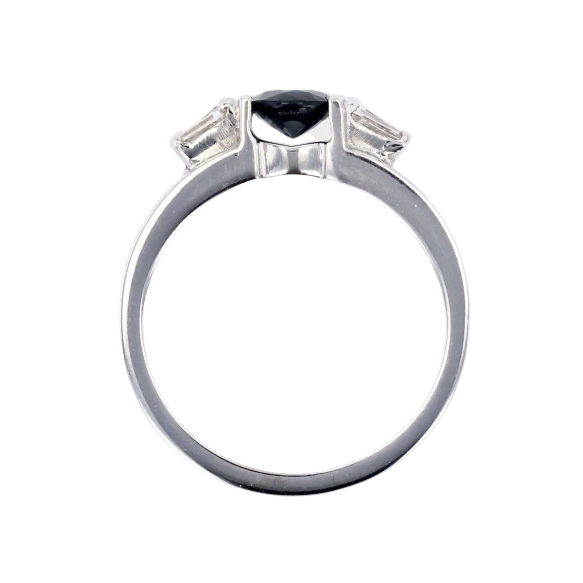 Bague Saphir diamants trapèze en or blanc - Castafiore
