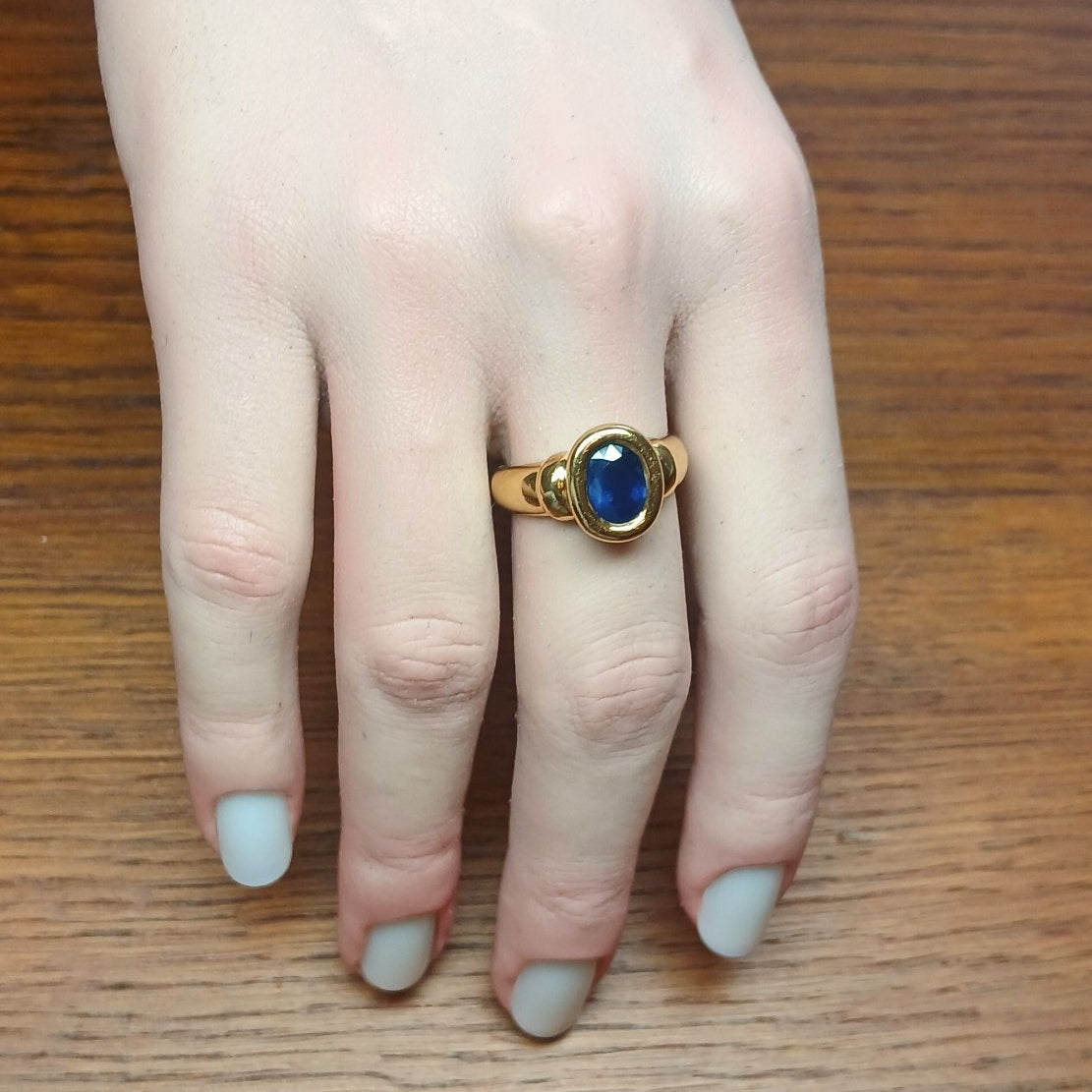 Bague Saphir en or jaune - Castafiore