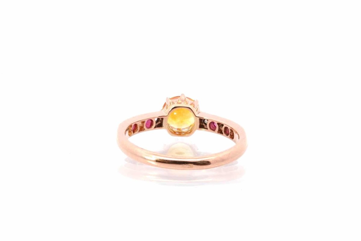 Bague saphir jaune, diamants et saphirs roses - Castafiore