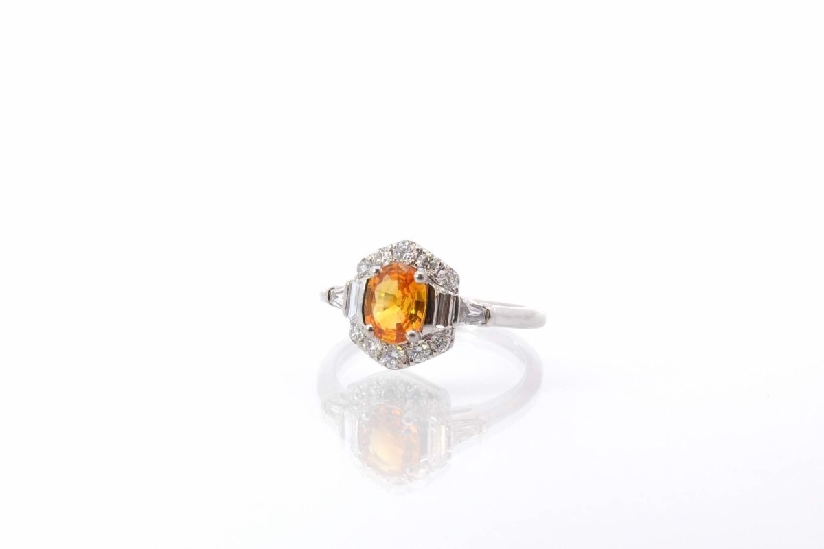 Bague saphir jaune et diamants en or blanc - Castafiore