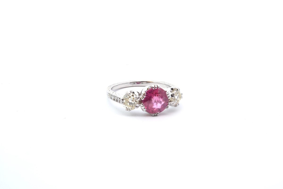 Bague saphir rose et diamants - Castafiore