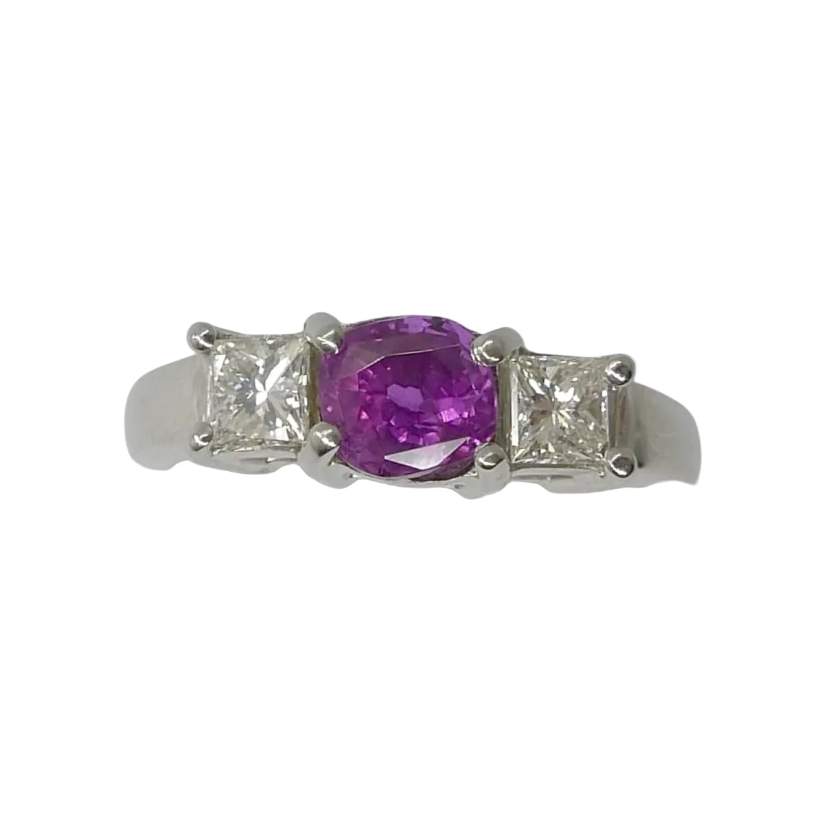 Bague Saphir rose et diamants en or blanc - Castafiore