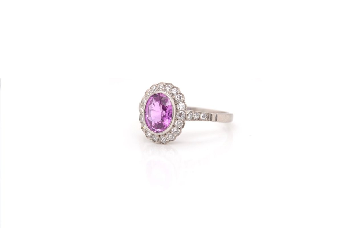 Bague saphir rose et diamants en platine - Castafiore