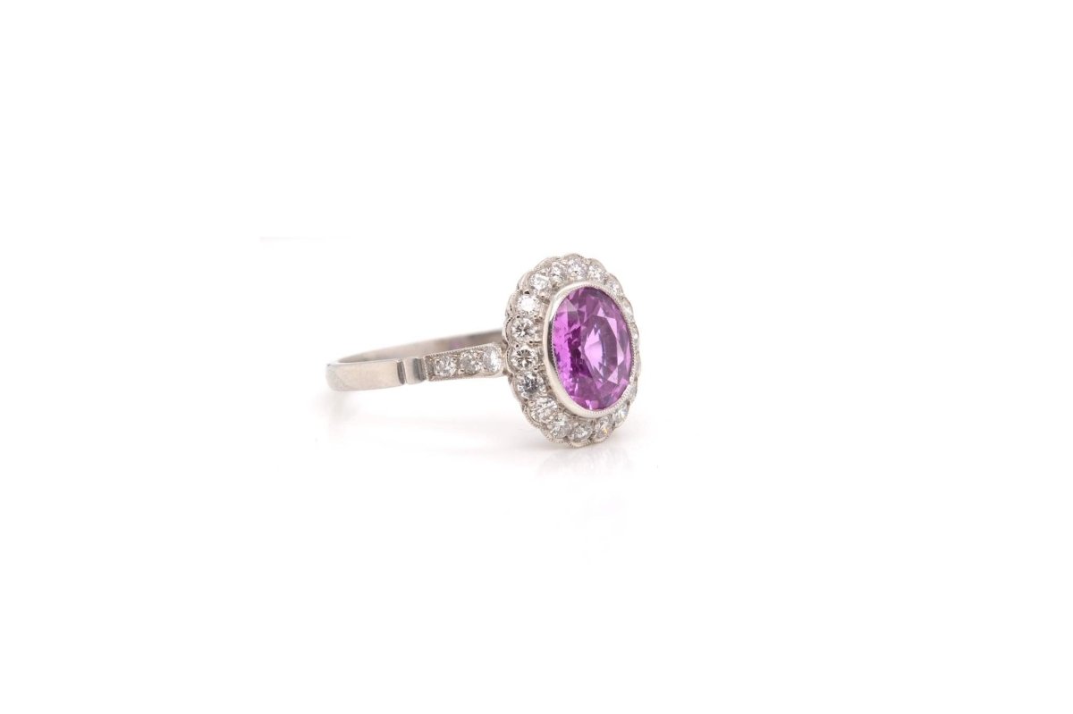 Bague saphir rose et diamants en platine - Castafiore