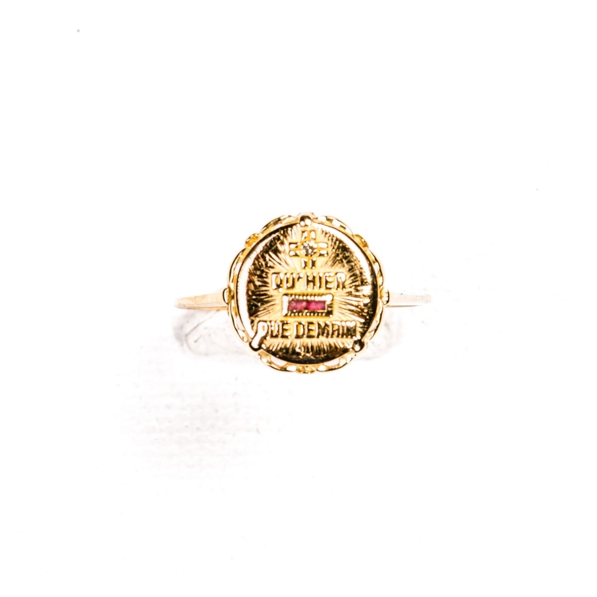 Bague sentimentale Augis, médaille d'amour en or jaune - Castafiore