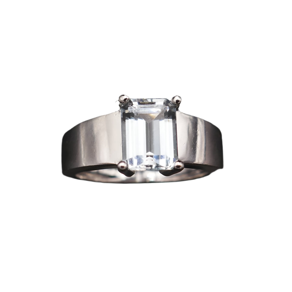 Bague Sertie d'Une Aigue Marine, Or Blanc 18 Carats. - Castafiore