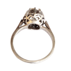 Bague Solitaire ancien en or blanc et diamant - Castafiore
