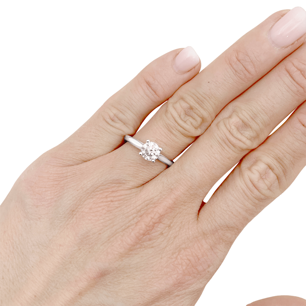 Bague Solitaire CARTIER "1895" en platine et diamant - Castafiore