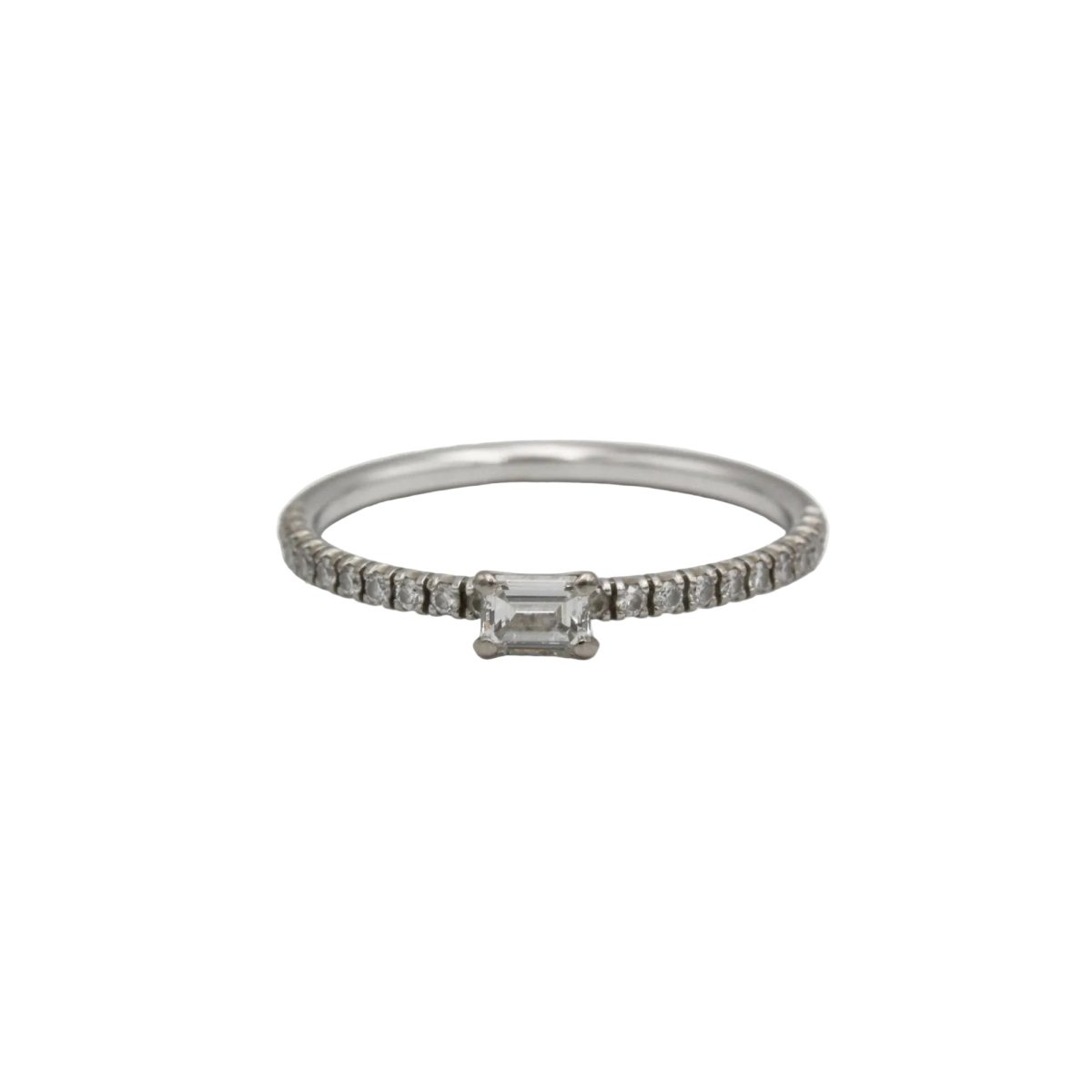 Bague Solitaire CARTIER "Étincelle" en or blanc et diamants - Castafiore