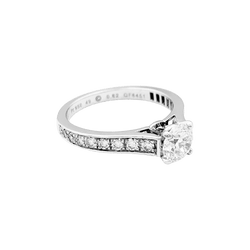 Bague Solitaire CARTIER "Solitaire 1895" en platine et diamants - Castafiore