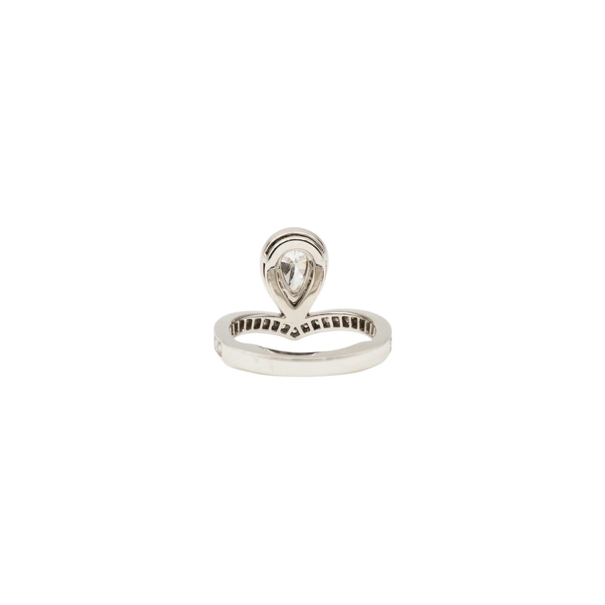 Bague Solitaire CHAUMET "Joséphine Aigrette" en platine et diamants - Castafiore