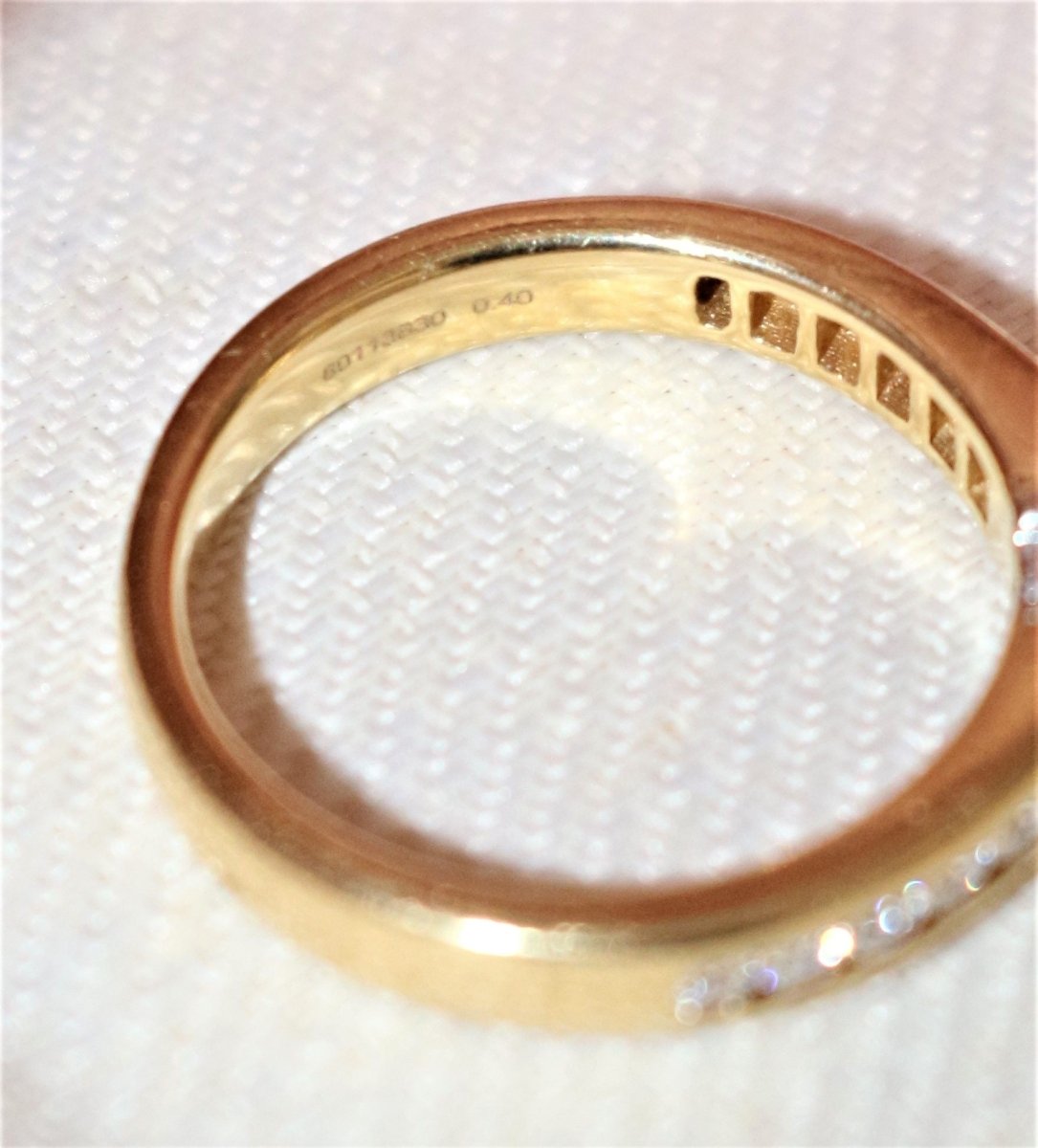 Bague solitaire de la maison Birks CANADA - Castafiore