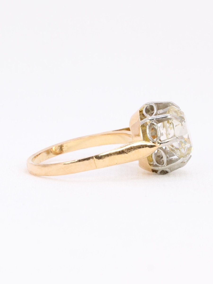 Bague solitaire diamant taille ancienne Old Mine Cut 3,07 carats - Castafiore