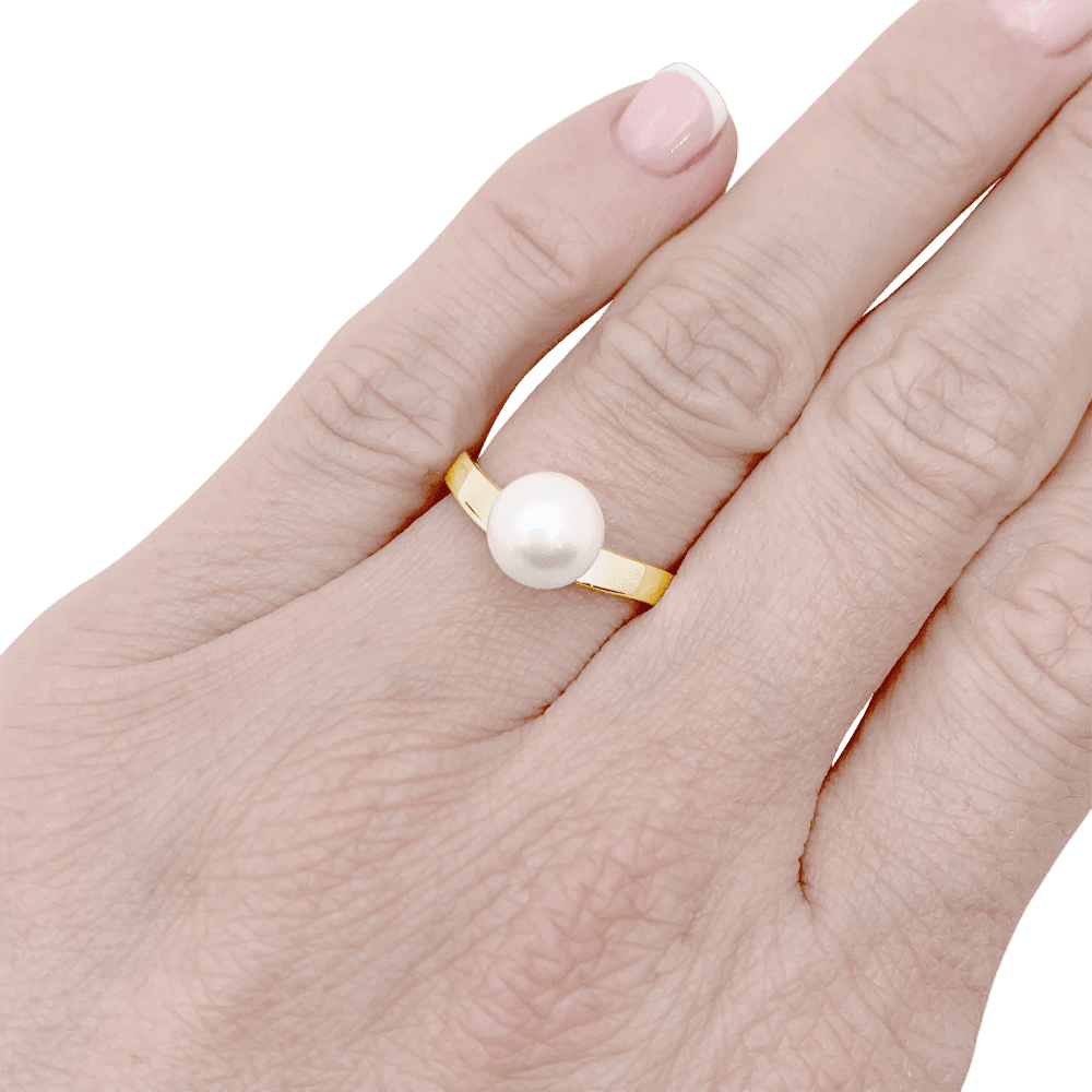 Ring vintage Dinh Van, yellow gold, Akoya pearl.