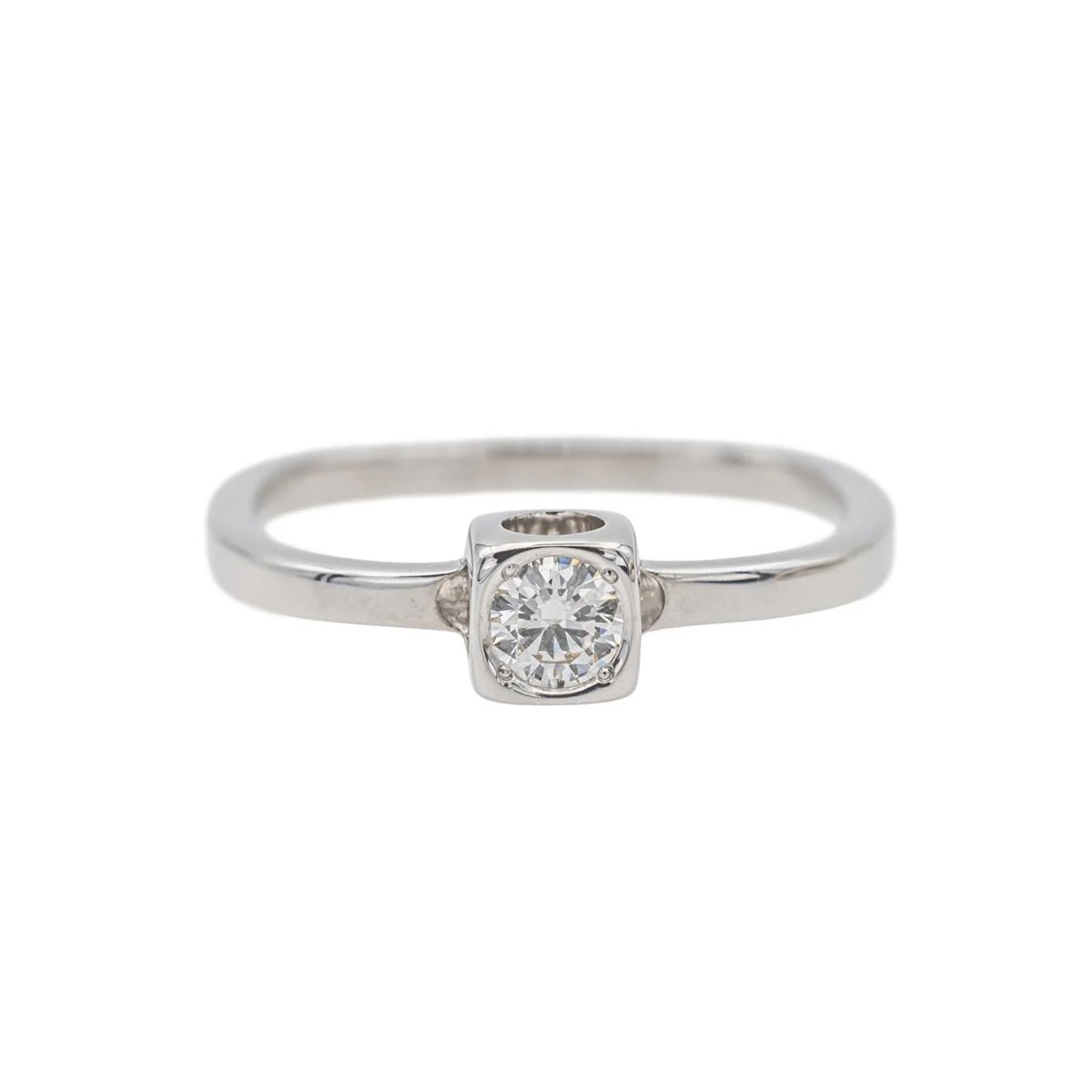 Bague Solitaire DINH VAN "Le Cube" en or blanc et diamant - Castafiore