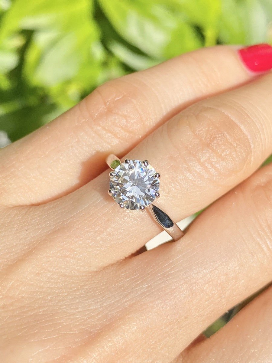 Bague solitaire en or blanc 18k et diamant - Castafiore