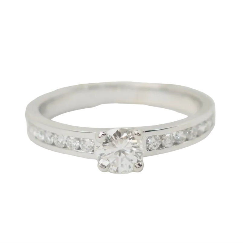 Bague solitaire en or blanc et diamant 0.37ct - Castafiore