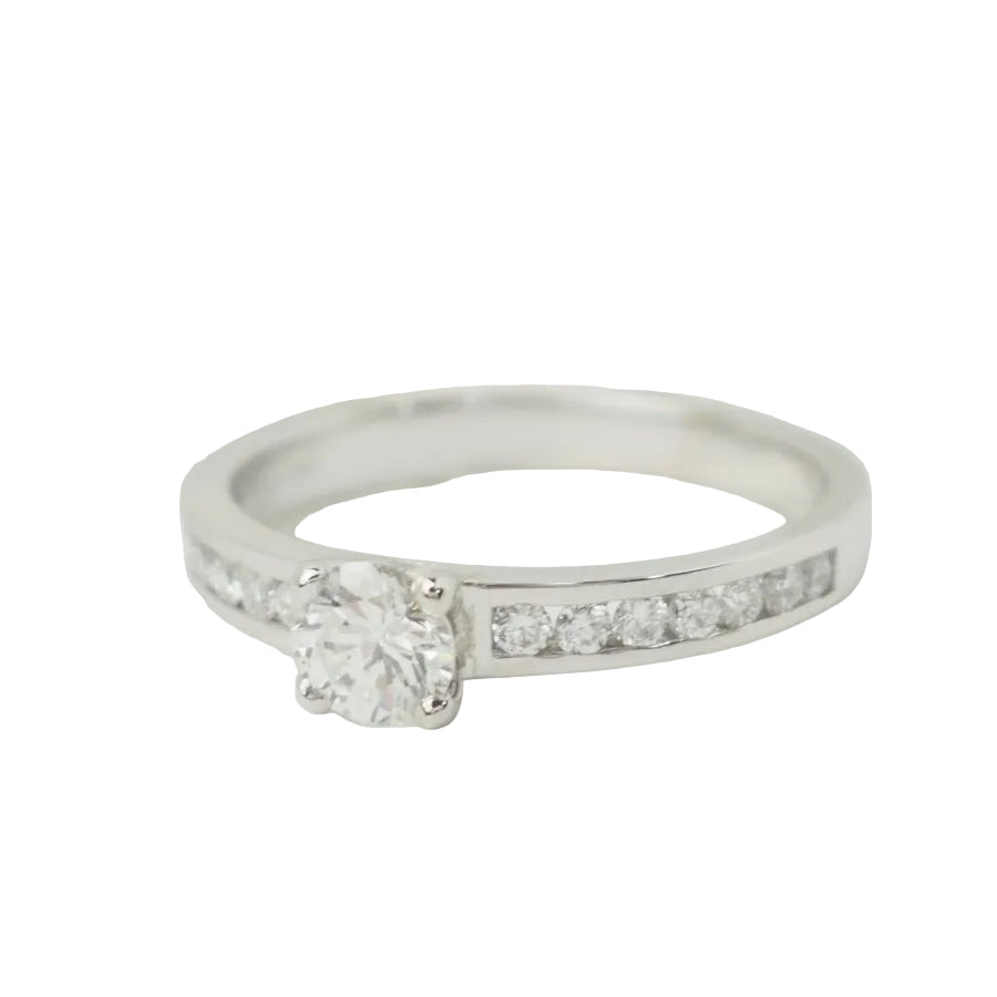 Bague solitaire en or blanc et diamant 0.37ct - Castafiore