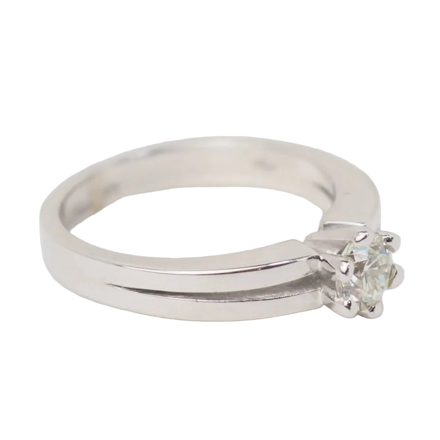 Bague Solitaire en or blanc et diamant 0.45ct - Castafiore