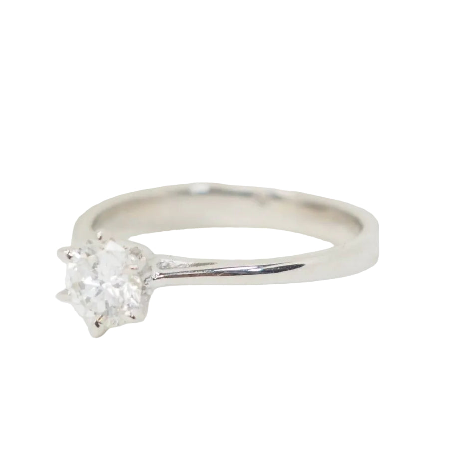 Bague solitaire en or blanc et diamant 0.58ct - Castafiore