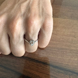 Bague Solitaire en or blanc et diamant - Castafiore