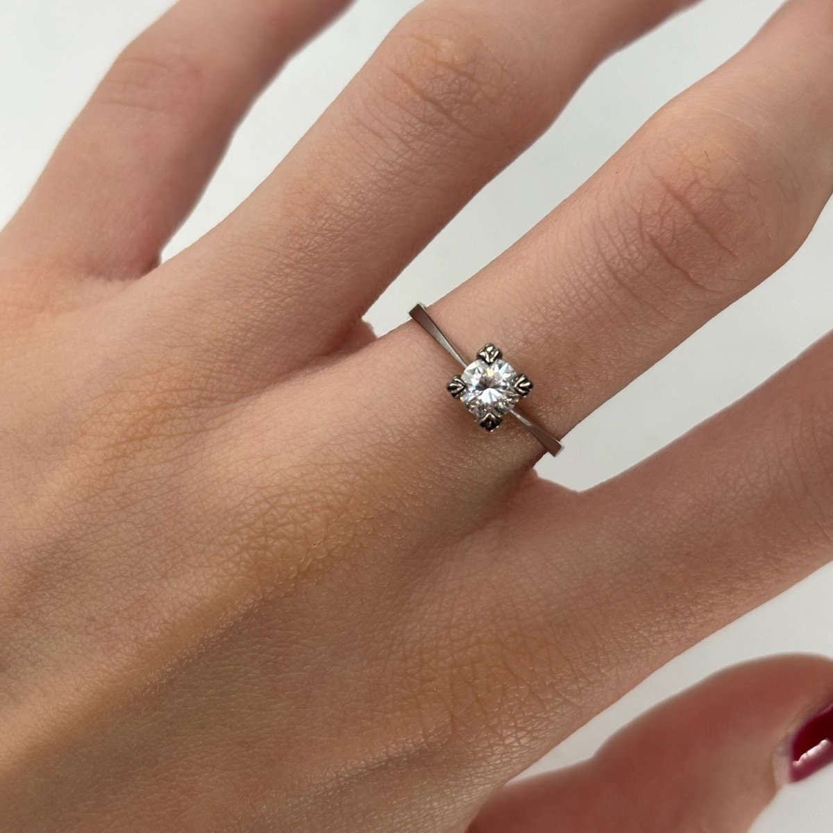 Bague Solitaire en or blanc et diamant - Castafiore