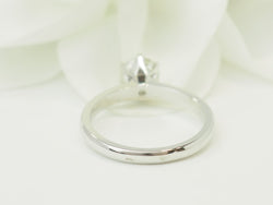 Bague Solitaire en or blanc et diamant - Castafiore