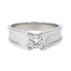 Bague Solitaire en or blanc et diamant - Castafiore