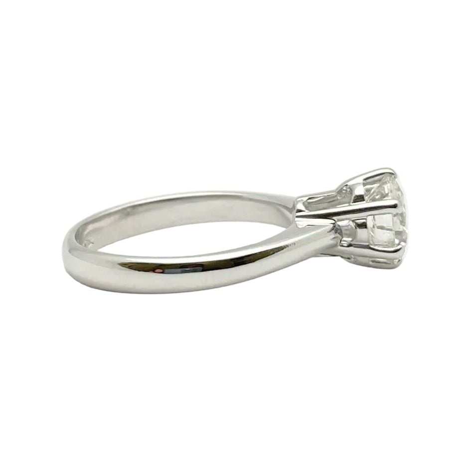 Bague Solitaire en or blanc et diamant - Castafiore